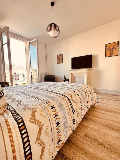 De La Belle Vue Apartment *
